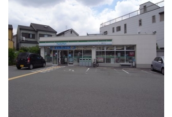 ファミリーマート半町店　約290ｍ