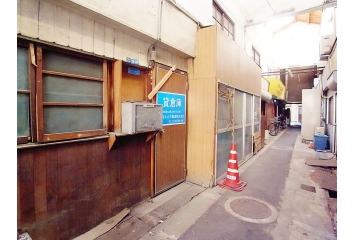 口田中一丁目倉庫_通路は約3mほどあります！