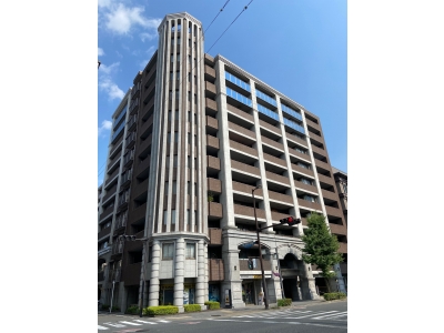 京都の中心地！室内リフォーム済みマンション！