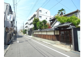 現地写真　前面道路　